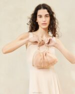 femmes Loeffler Randall beauté pochette plissée Layne Sacs 8HL8377 - Image 5