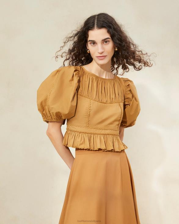 femmes_loeffler_randall_cigare_anna_haut_a_basque_et_manches_bouffantes_vetements_8hl8209.jpg femmes Loeffler Randall cigare anna - haut à basque et manches bouffantes vêtements 8HL8209 - Image 1