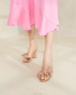 femmes Loeffler Randall dune talon à nœud plissé chaussures 8HL876 - Image 5
