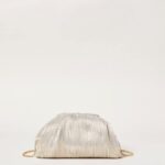 femmes Loeffler Randall platine pochette dôme plissée Bailey Sacs 8HL8357
