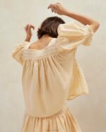 femmes Loeffler Randall sable/écru top smocké lydie vêtements 8HL8236 - Image 2