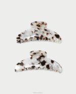 femmes Loeffler Randall tortue perlée griffe de cheveux en coquille de koda accessoires 8HL8151